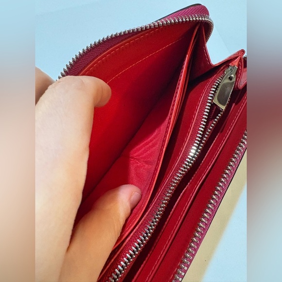 Christian Louboutin Panettone Burgundy Studded Zip Wallet - Picture 6 of 13